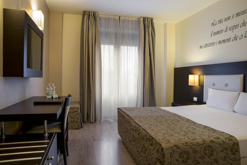 Hotel Executive Siena Buitenkant foto
