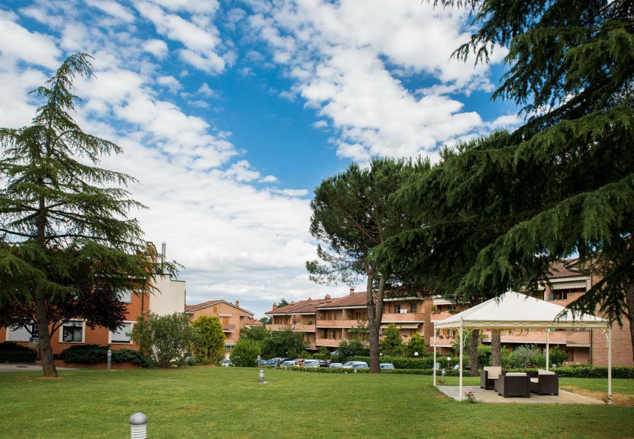 Hotel Executive Siena Buitenkant foto